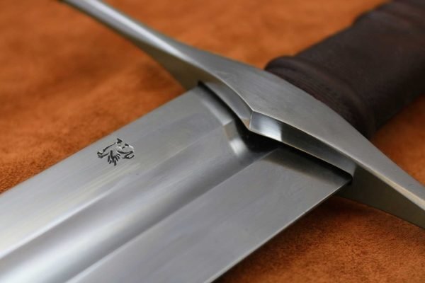 norman-sword-medieval-weapon-1307-battle-ready-fully-functional-real-swrod-darksword-armory-4 norman-sword-medieval-weapon-1307-battle-ready-fully-functional-real-swrod-darksword-armory-4