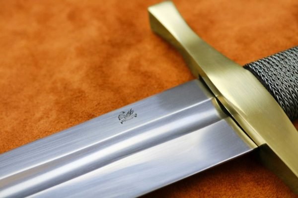 the-excalibur-sword-medieval-weapon-1524-7 the-excalibur-sword-medieval-weapon-1524-7