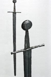 the-norman-medieval-sword-museum-2