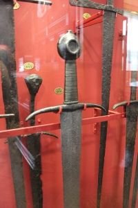 thumbnail_Arming-sword-wallace-collection