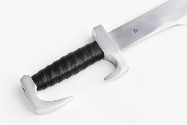 spartan-sword-hilt spartan-sword-hilt