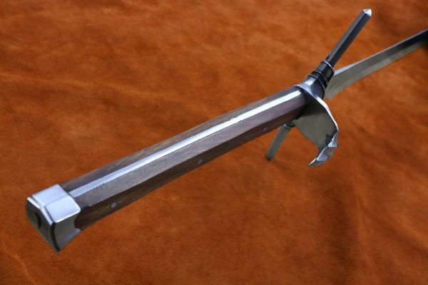 Battle-ready-shell-guard-german-sword-1327 Battle-ready-shell-guard-german-sword-1327