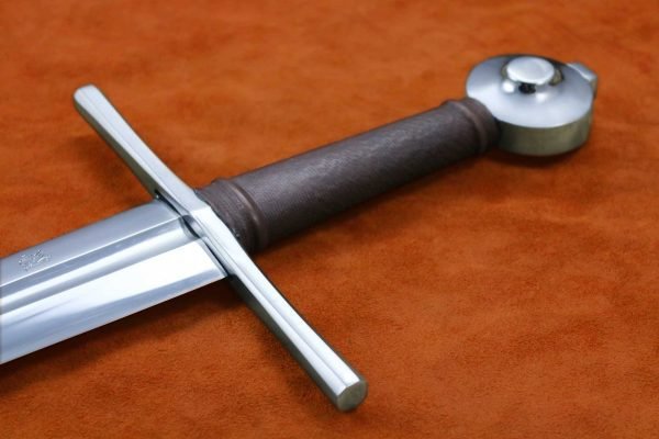 the-duke-medieval-sword-weapon-darksword-armory-2 the-duke-medieval-sword-weapon-darksword-armory-2