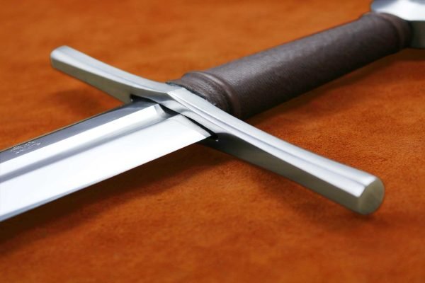 the-duke-medieval-sword-weapon-darksword-armory-3 the-duke-medieval-sword-weapon-darksword-armory-3