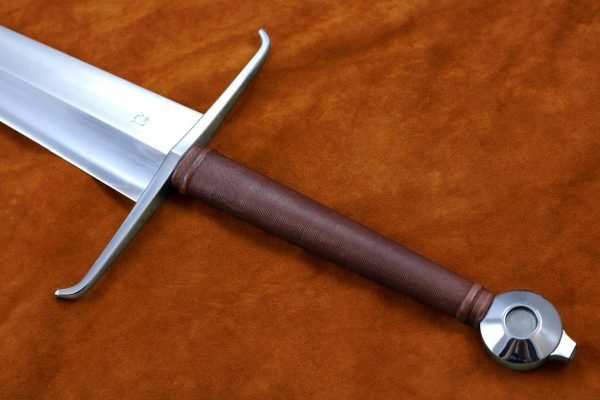 alexandria-sword-medieval-weapon-1525-darksword-armory-2 alexandria-sword-medieval-weapon-1525-darksword-armory-2