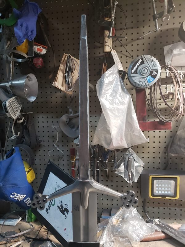 1319-battle-ready-scottish-sword-claymore- 1319-battle-ready-scottish-sword-claymore-