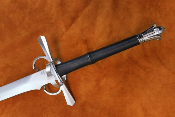 medieval-weapon-moor-sword-saber-1353 medieval-weapon-moor-sword-saber-1353