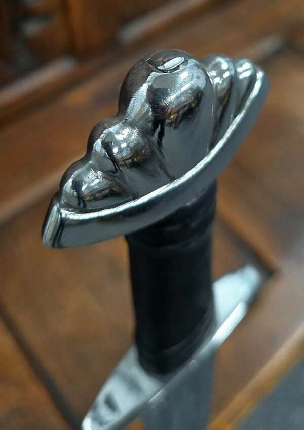 five-lobe-viking-sword-on-sale2