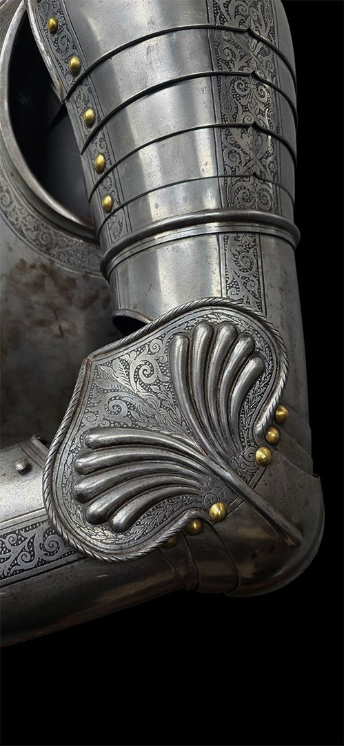 Alternative view of Exquisite Italian Armor: The Personal Parade Armor of Frederick Stibbert (88135)